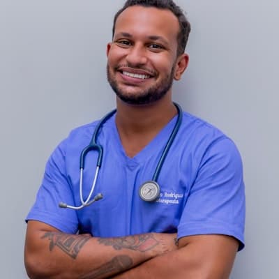 Dr. Rafael Oliveira Santos